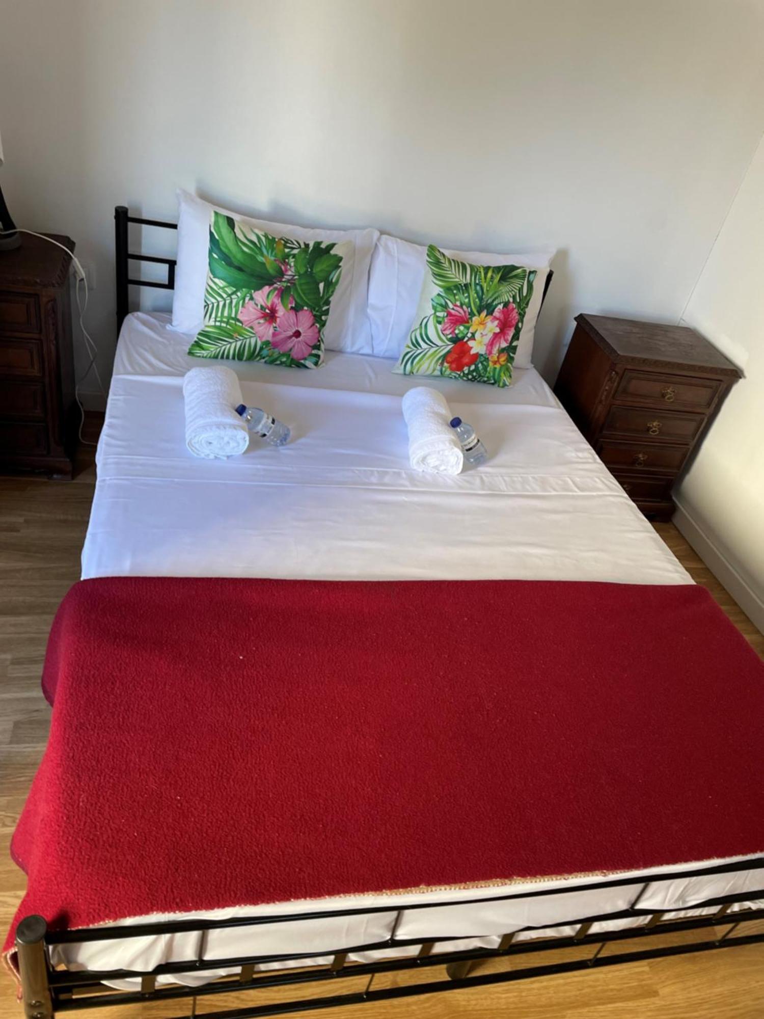 Imaculada Home Royal - Cobramos Estacionamento - Precisa Reservar براغا المظهر الخارجي الصورة